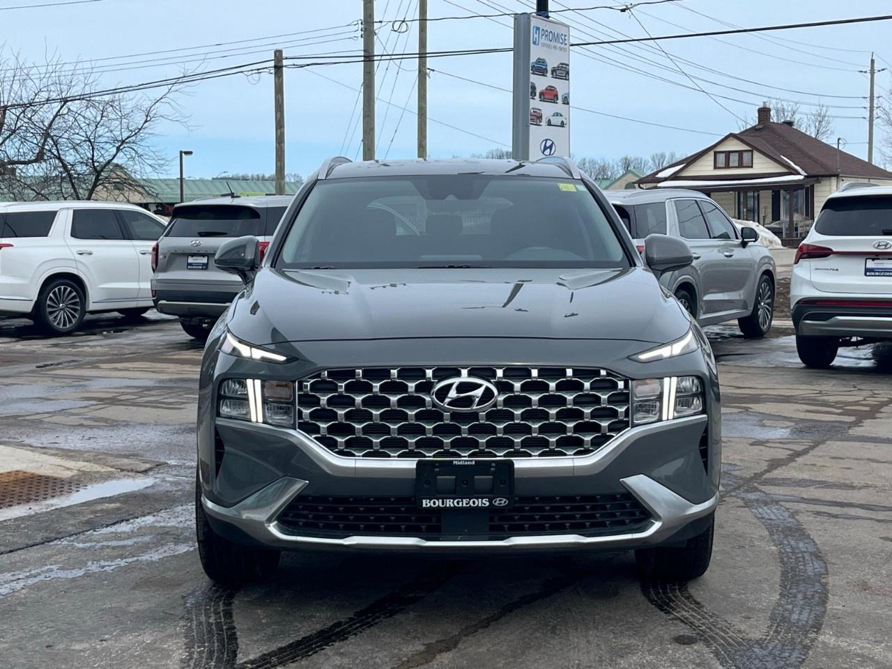 2023 Hyundai Santa Fe Preferred AWD Photo