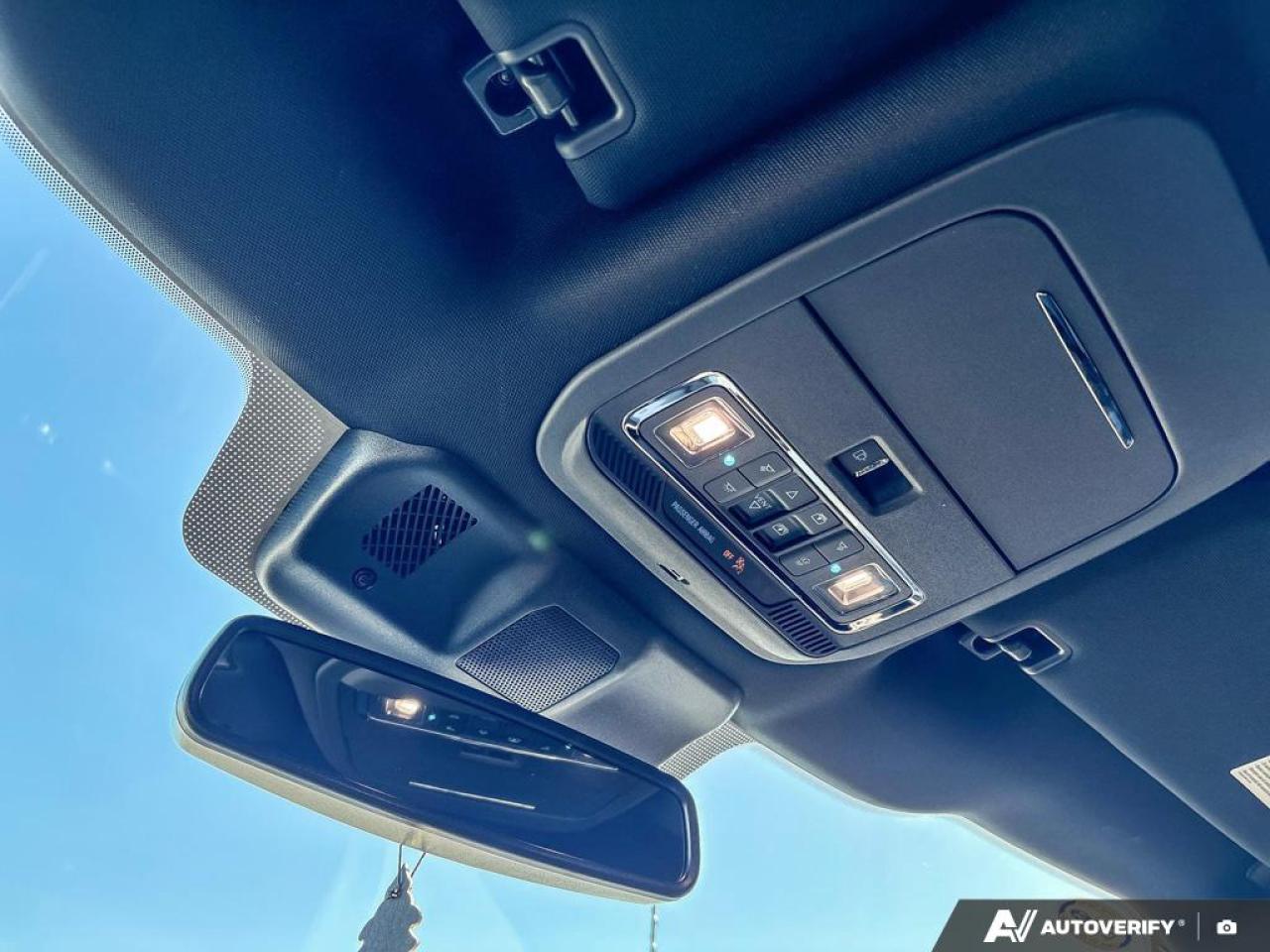 2025 Ford F-150 Lariat 501A|BLACK PKG|PANO|NO ACCIDENTS|1 OWNER| BOUGHT/S Photo