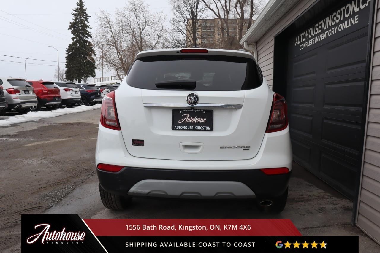2019 Buick Encore Preferred APPLE CARPLAY & ANDROID AUTO - REARVIEW CAMERA Photo
