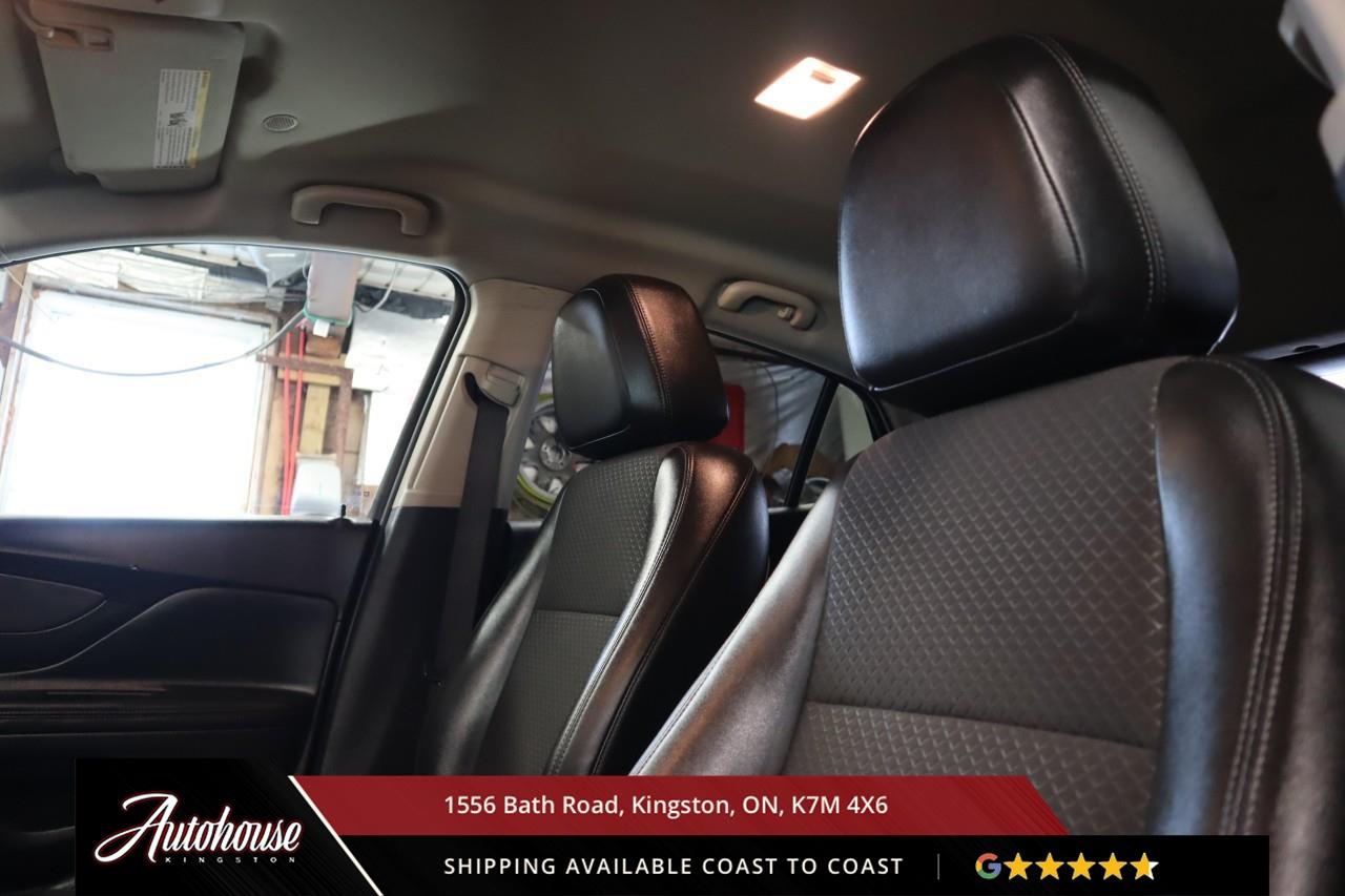 2019 Buick Encore Preferred APPLE CARPLAY & ANDROID AUTO - REARVIEW CAMERA Photo