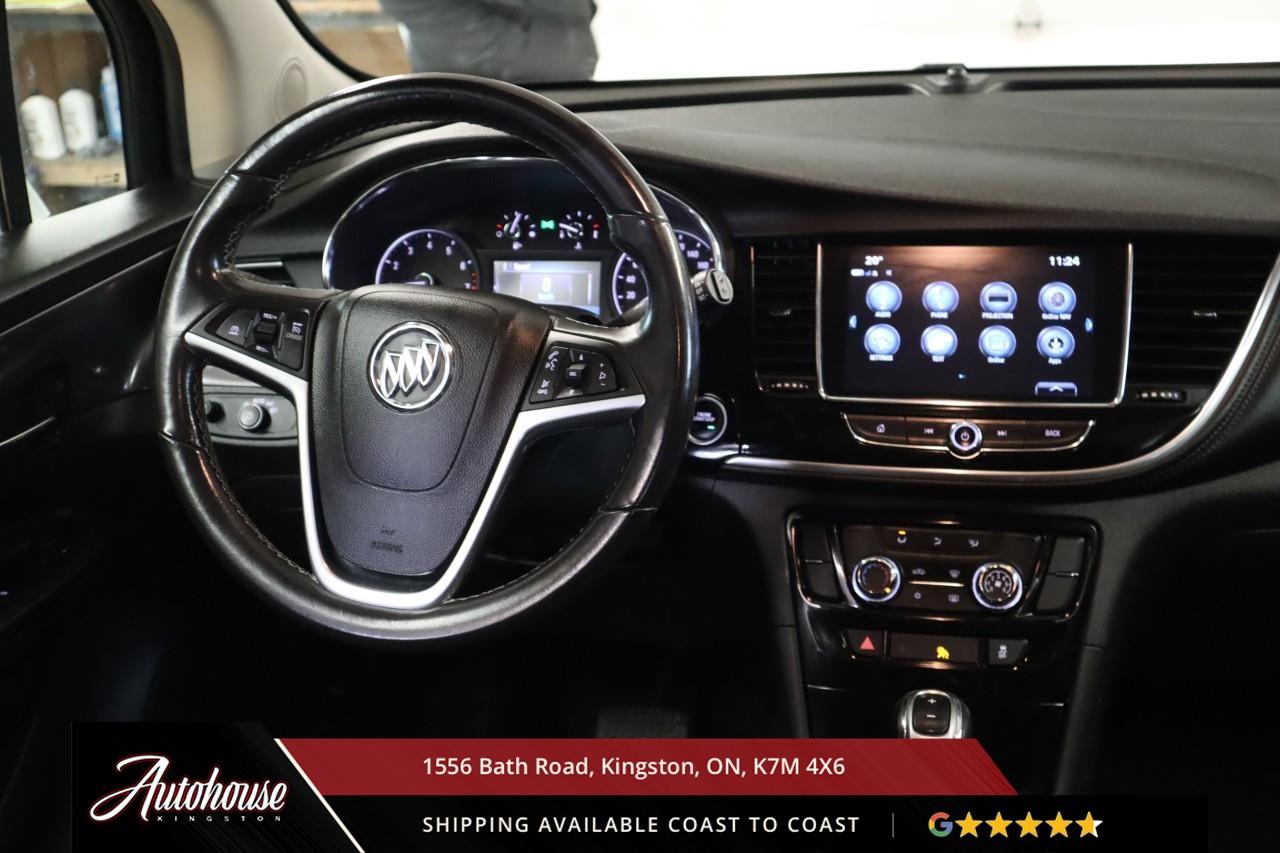 2019 Buick Encore Preferred APPLE CARPLAY & ANDROID AUTO - REARVIEW CAMERA Photo