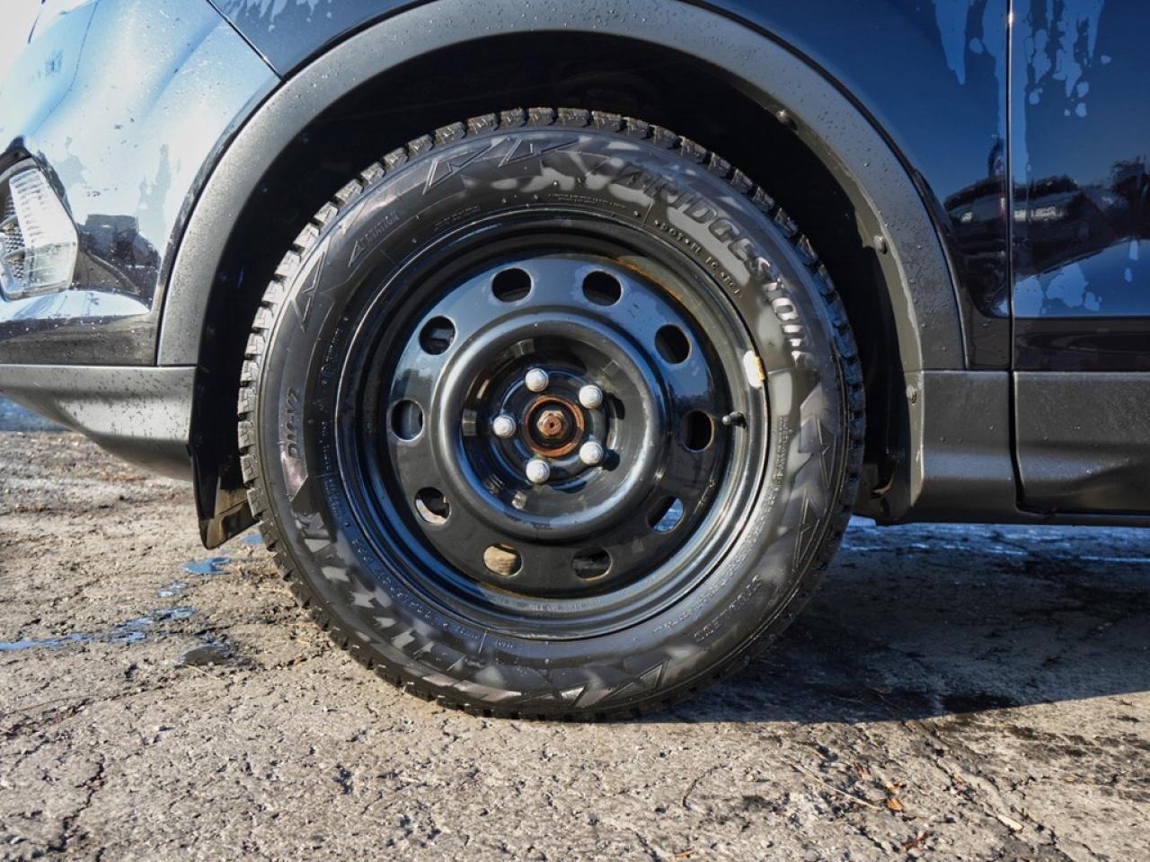 2019 Ford Escape SEL | 4WD | 1.5L | NAV | PWR LIFTGATE | ACTIVE X Photo