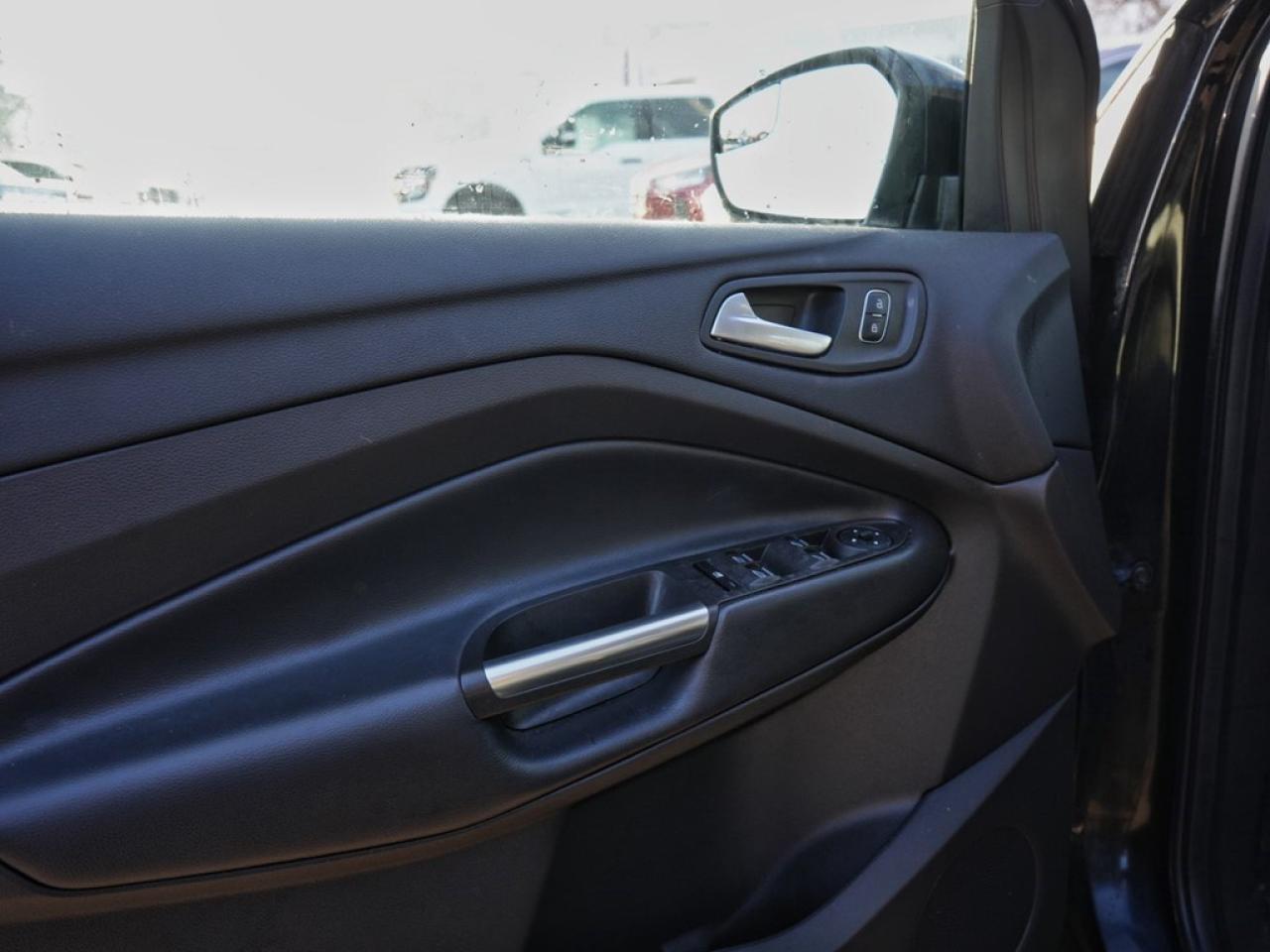 2019 Ford Escape SEL | 4WD | 1.5L | NAV | PWR LIFTGATE | ACTIVE X Photo