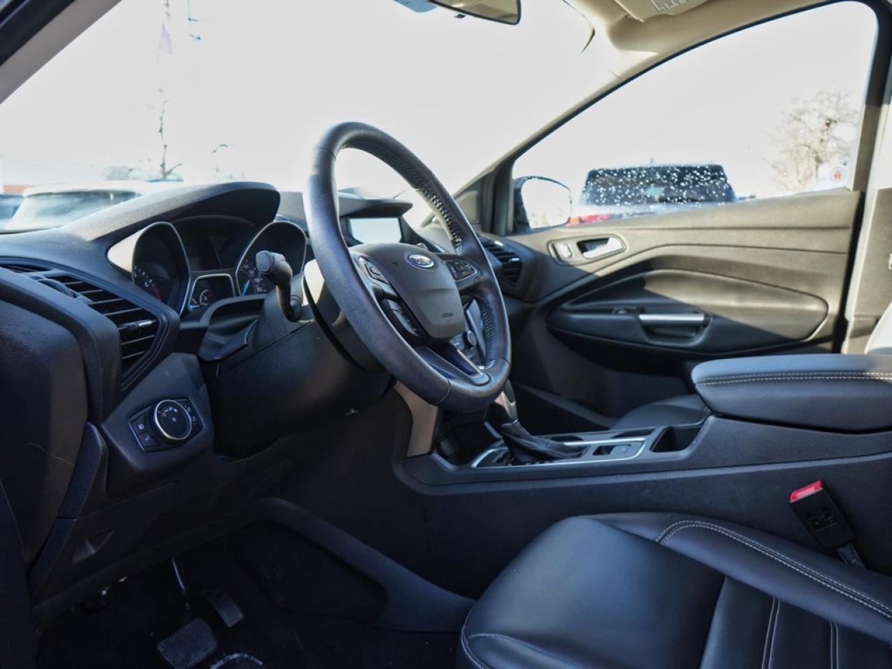 2019 Ford Escape SEL | 4WD | 1.5L | NAV | PWR LIFTGATE | ACTIVE X Photo