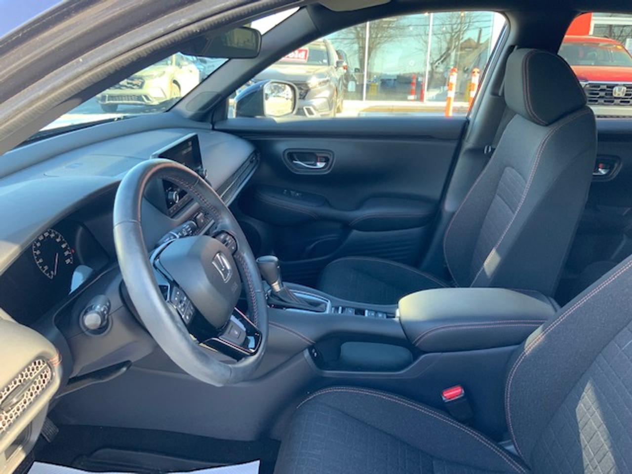 2024 Honda HR-V Sport-B Photo