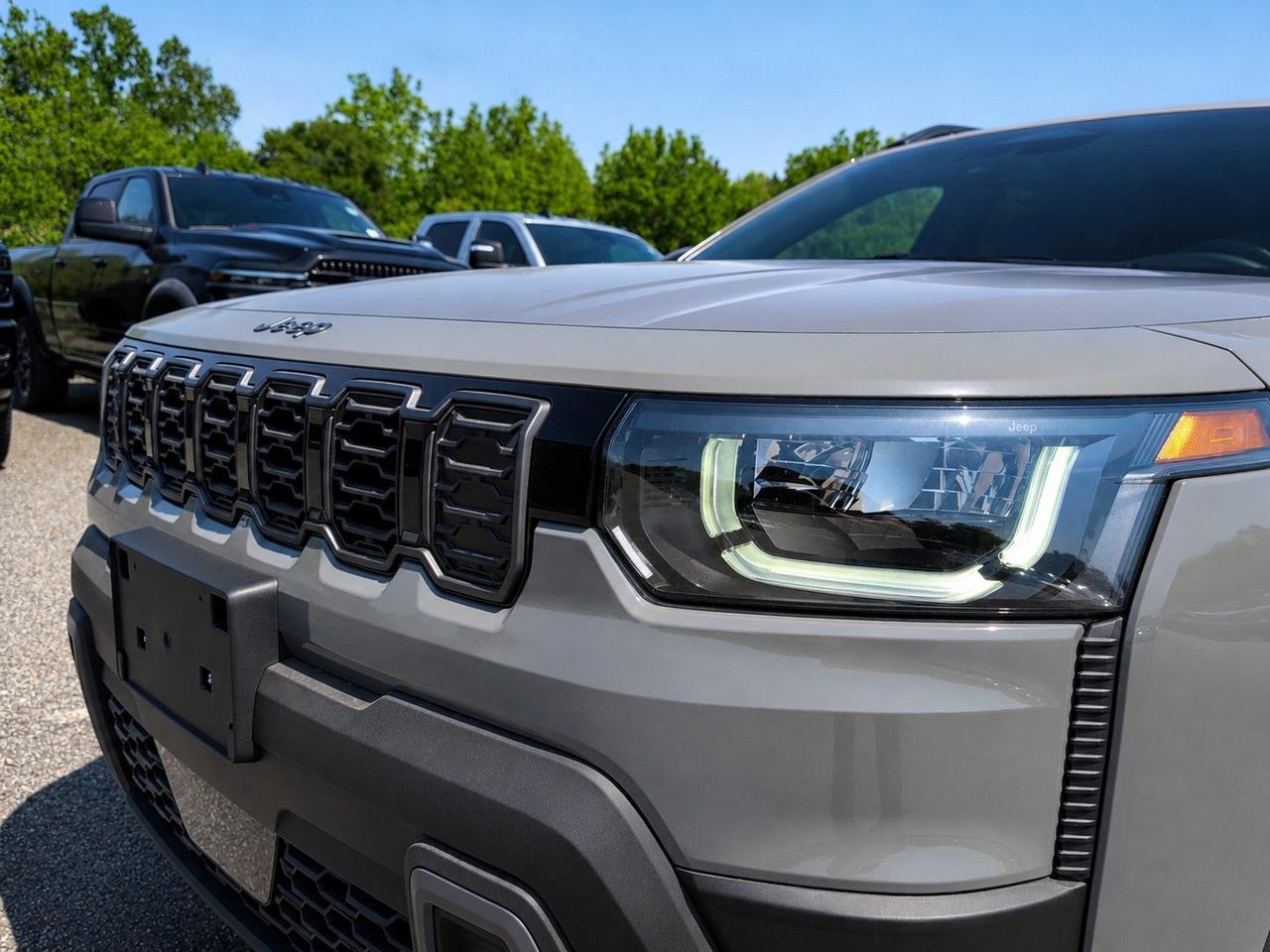 2026 Jeep Cherokee LIMITED 4x4 | Turbo HYBRID | Leather | Tech Grp Photo