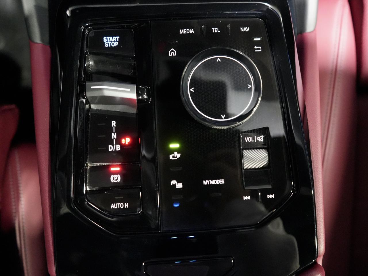 2024 BMW i5 M60 xDrive|HUD|PANO|360CAM|FULLY LOADED|NOACCIDENT Photo