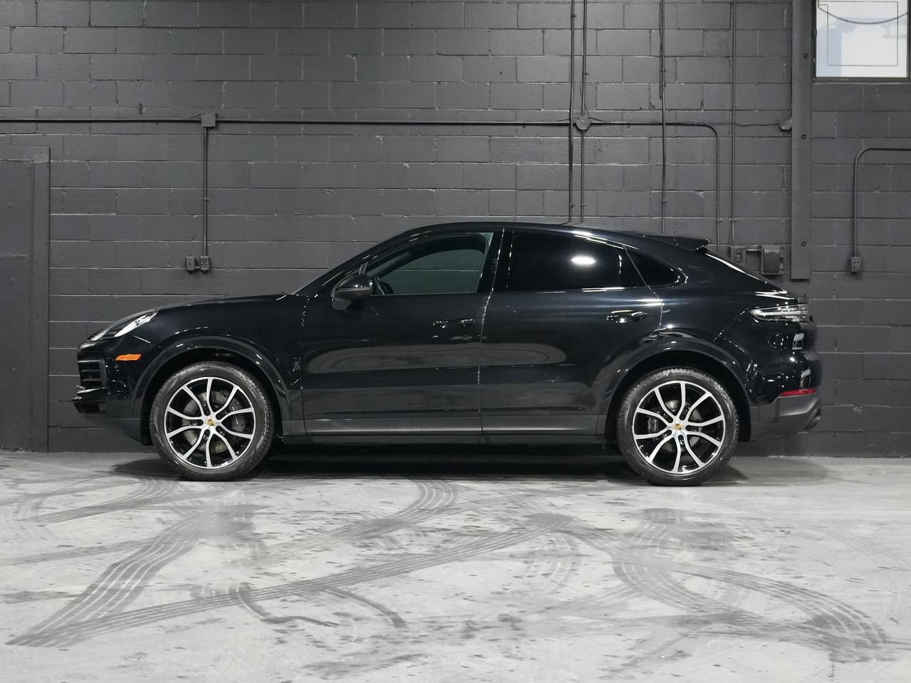 2023 Porsche Cayenne Platinum Edition Coupe| DISTRONIC|360CAM|PANO|BOSE Photo4