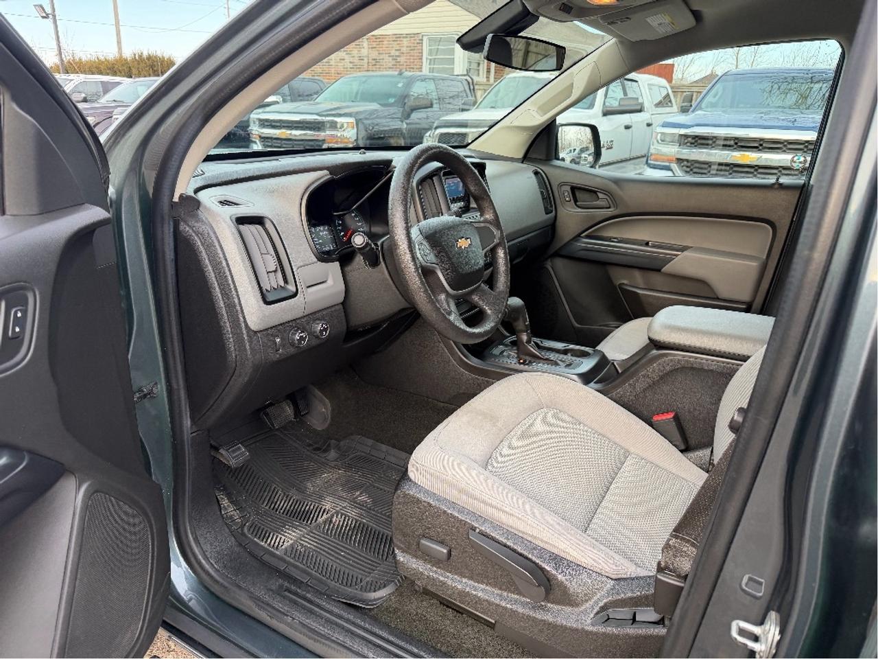 2015 Chevrolet Colorado 4WD | Clean CARFAX | Very Well Maintained Photo