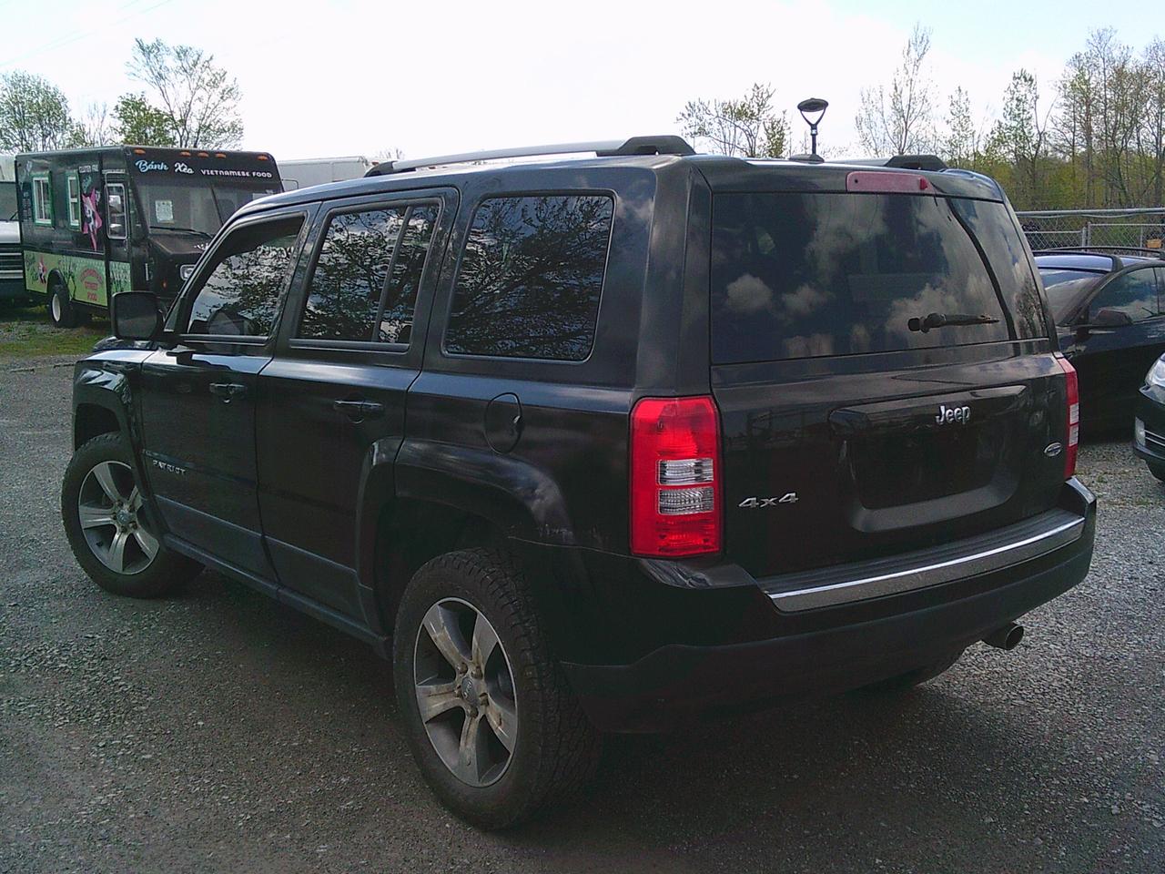 2017 Jeep Patriot 4WD High Altitude Edition +SUNROOF Photo