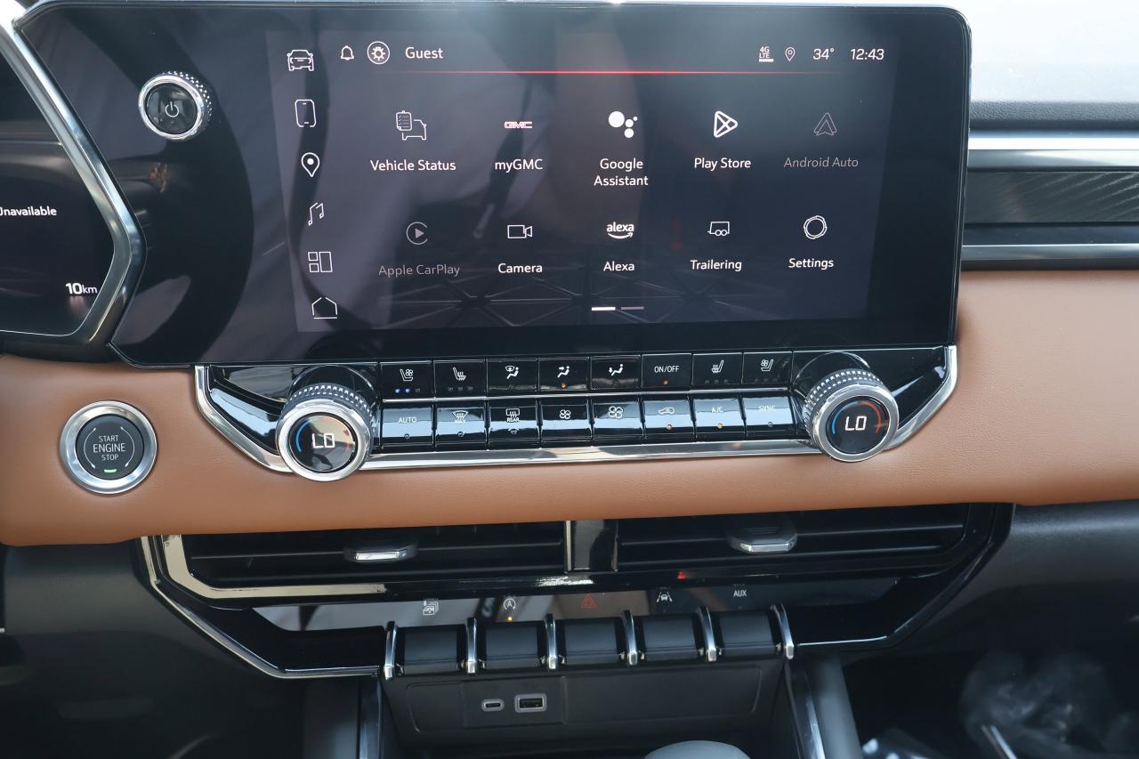 2026 GMC Canyon 4WD AT4 | Demo Unit | Photo