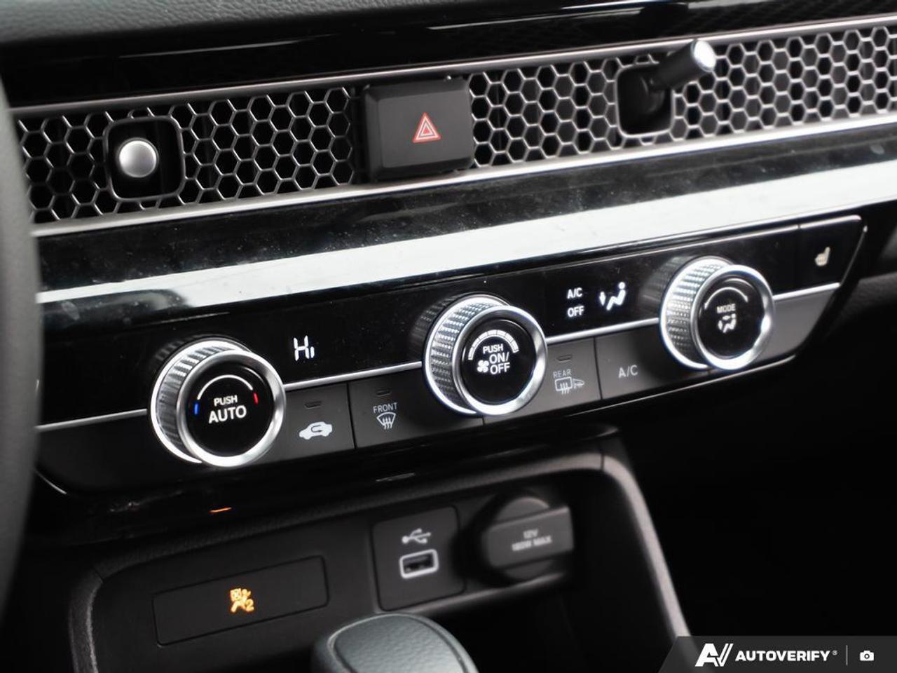 2024 Honda Civic SEDAN Photo