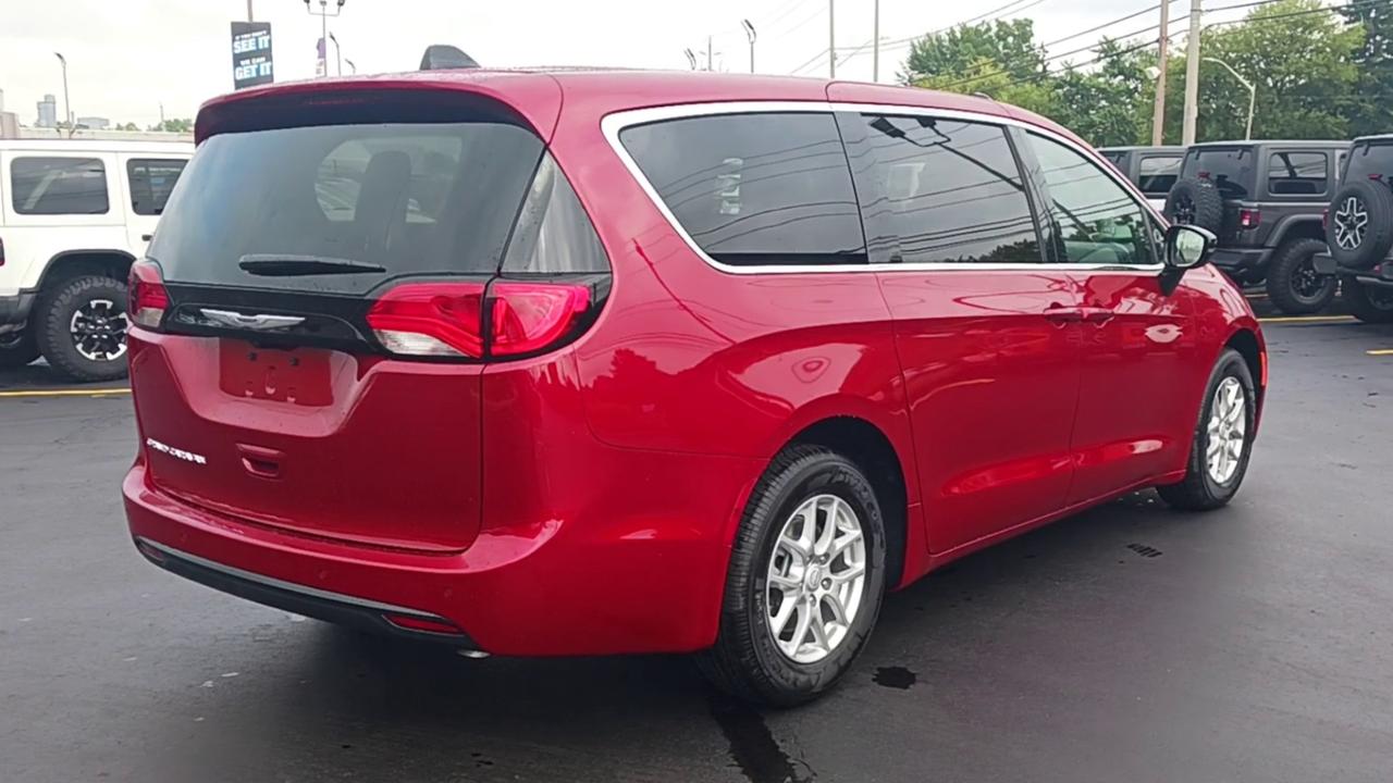 2026 Dodge Grand Caravan SXT 2WD Photo