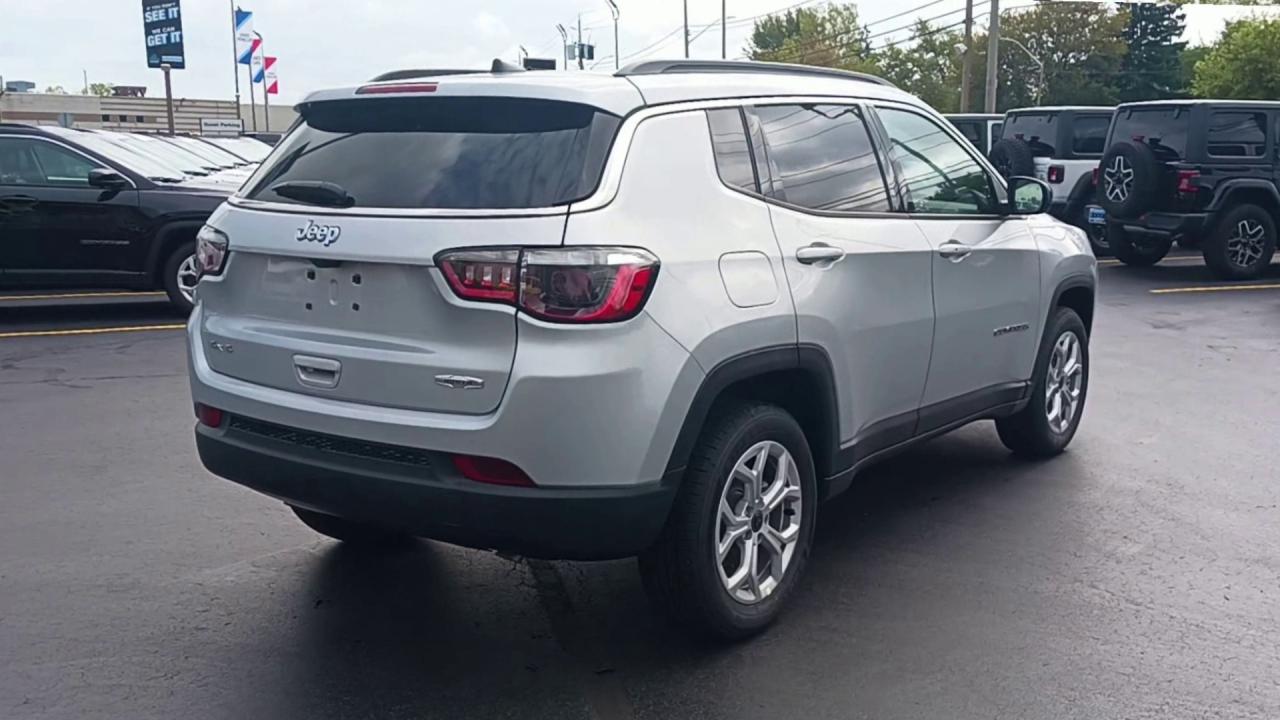 2026 Jeep Compass NORTH 4X4 Photo