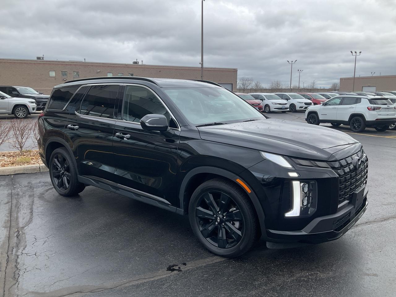2024 Hyundai PALISADE 7 Passenger Photo2