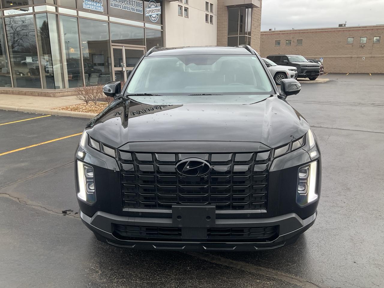 2024 Hyundai PALISADE 7 Passenger Photo
