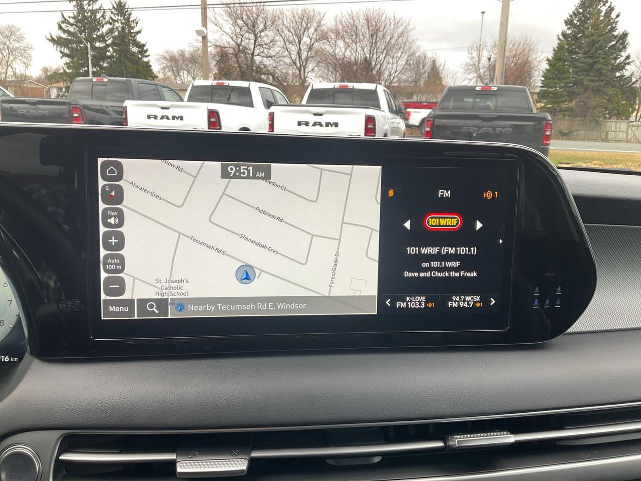 2024 Hyundai PALISADE 7 Passenger Photo