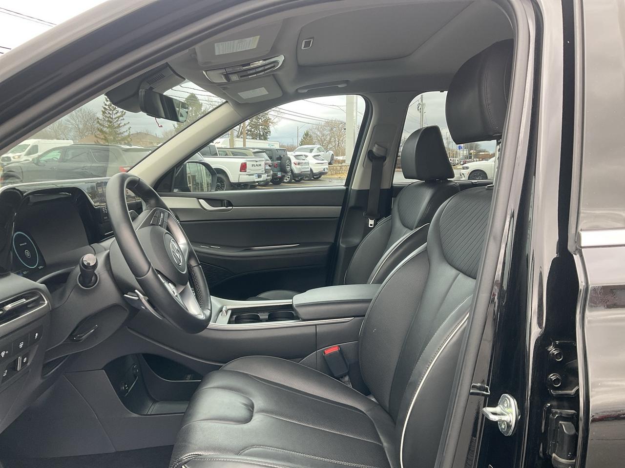 2024 Hyundai PALISADE 7 Passenger Photo