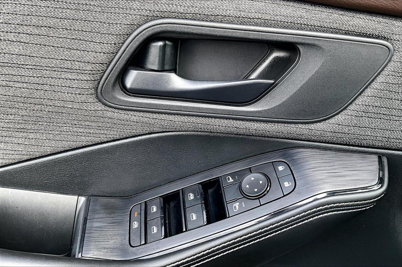 2021 Nissan Rogue S | Heated Seats | CarPlay | FWD Photo