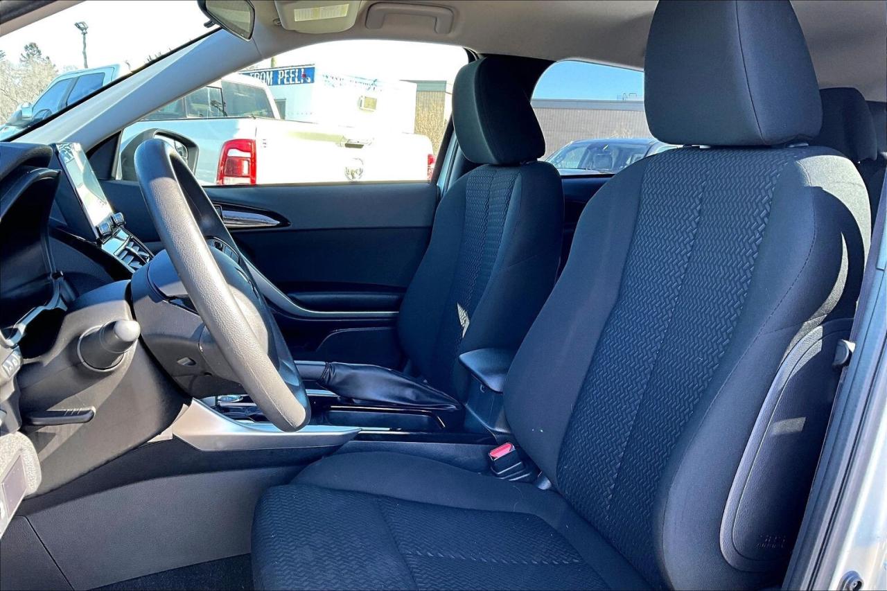 2024 Mitsubishi Eclipse Cross ES | Heated Seats | CarPlay | AWD Photo