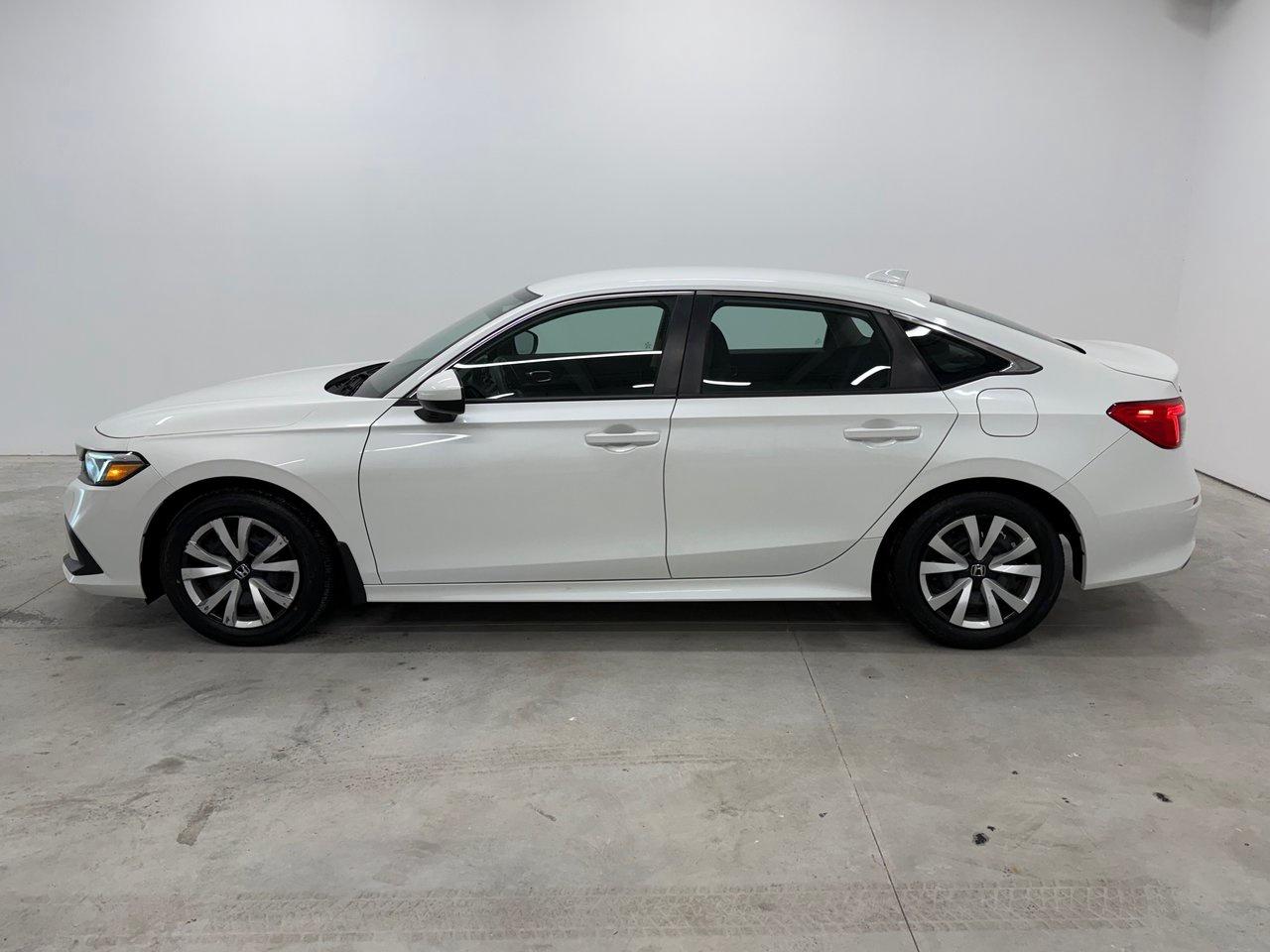 2022 Honda Civic SEDAN LX Photo2
