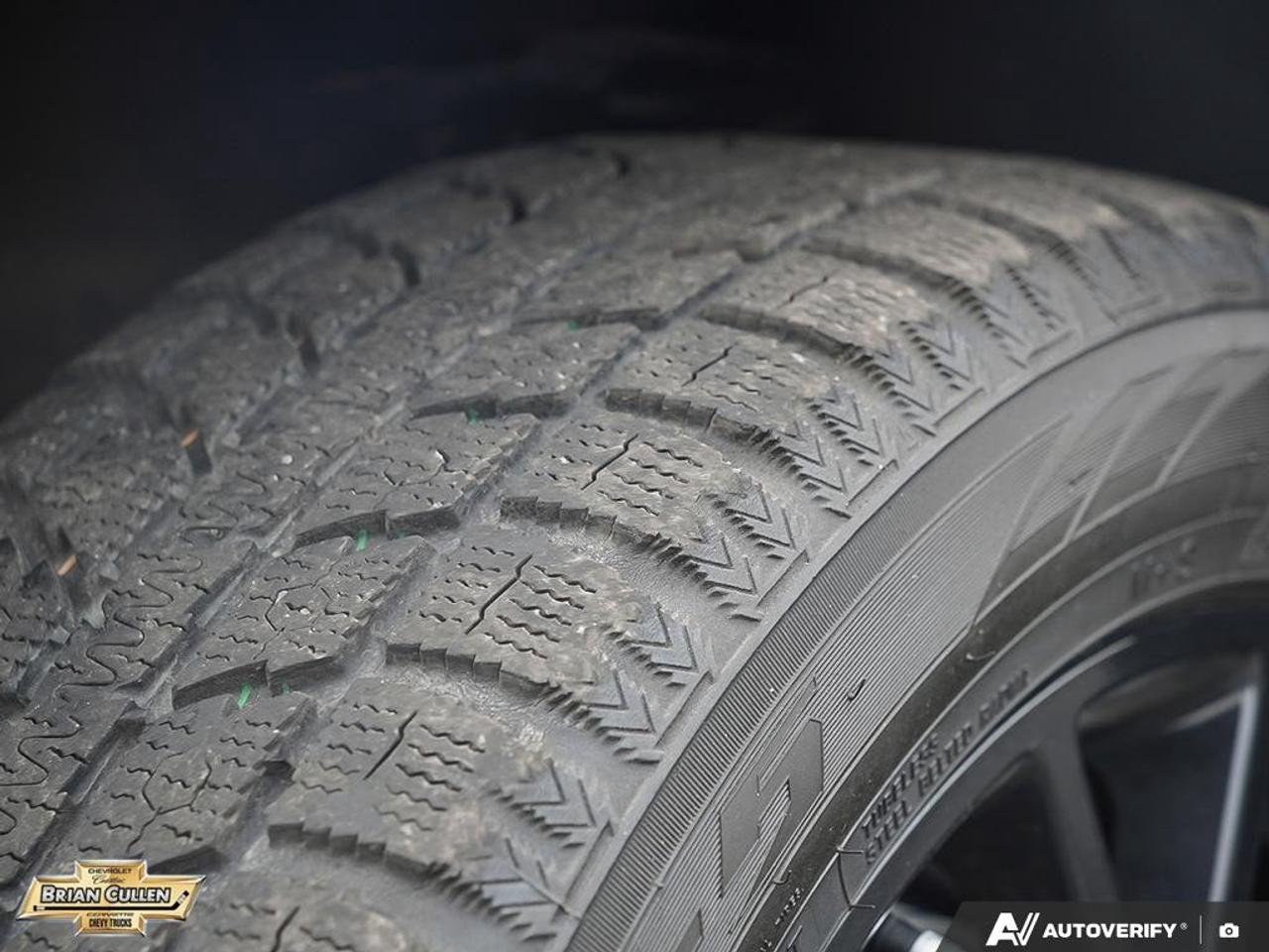 2021 Chevrolet Trax LT LT FWD Photo