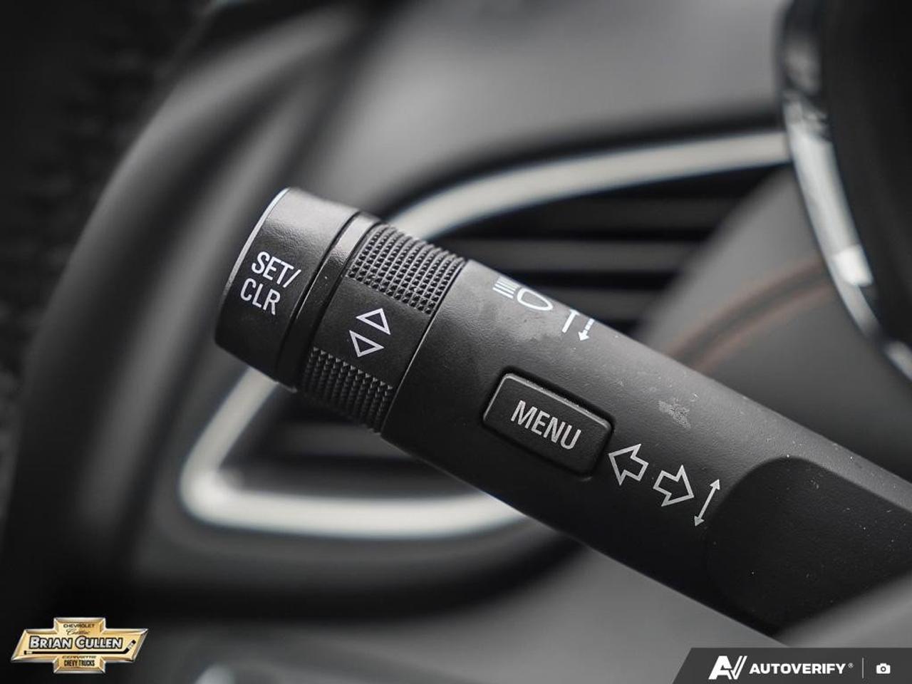 2021 Chevrolet Trax LT LT FWD Photo