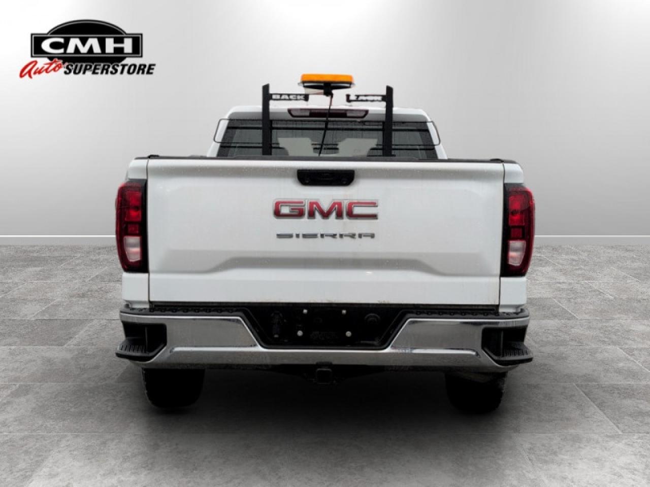 2023 GMC Sierra 1500 PRO Photo