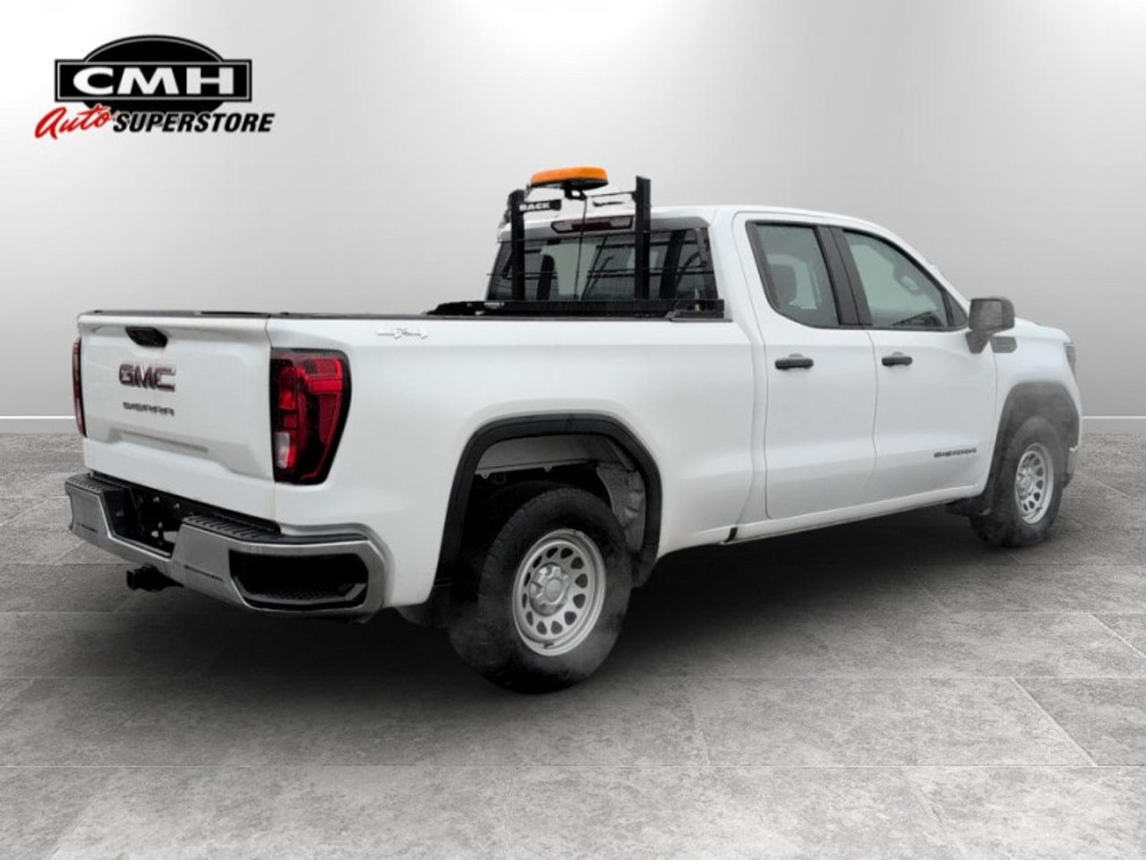 2023 GMC Sierra 1500 PRO Photo