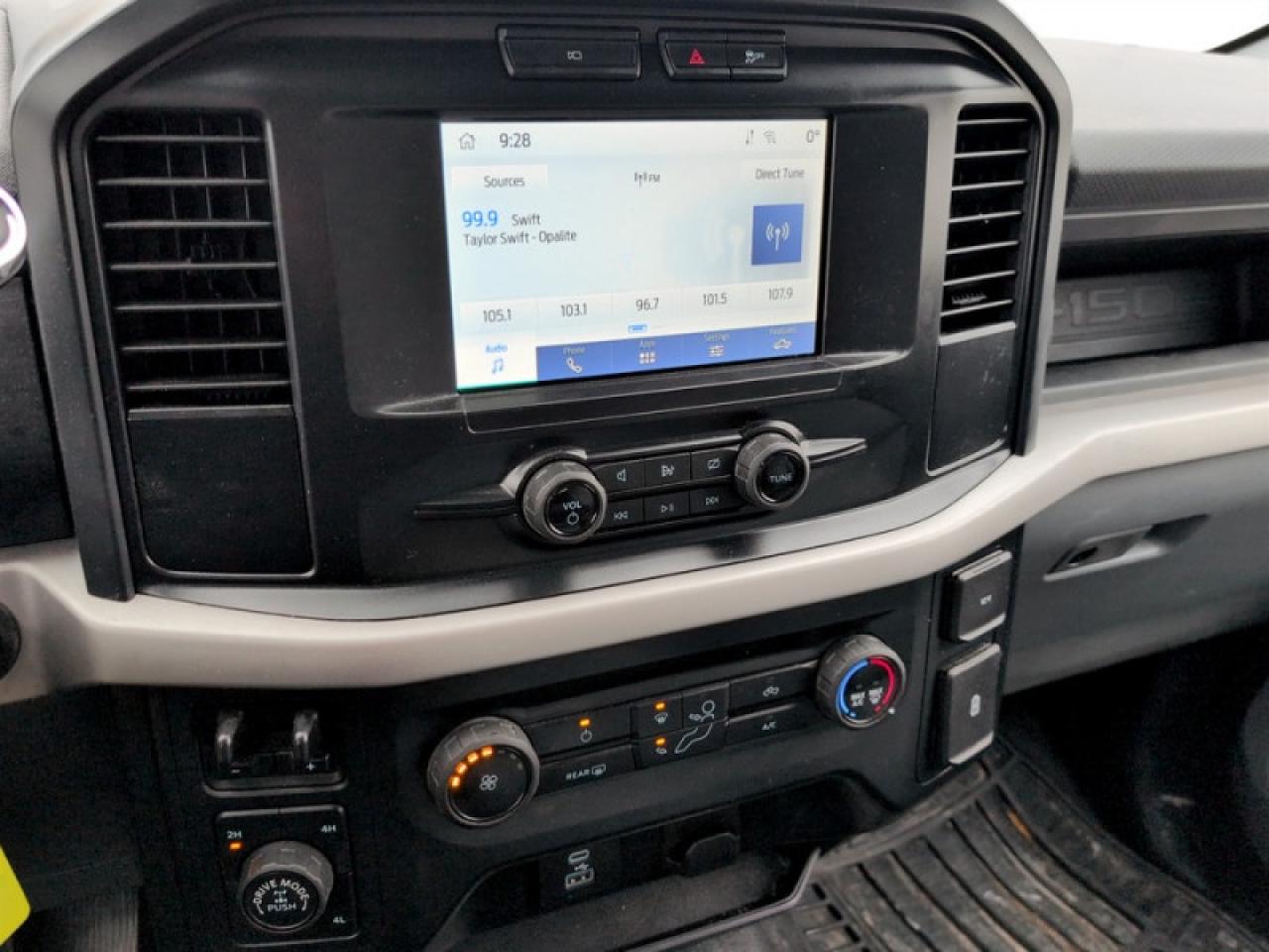 2022 Ford F-150 XL Photo