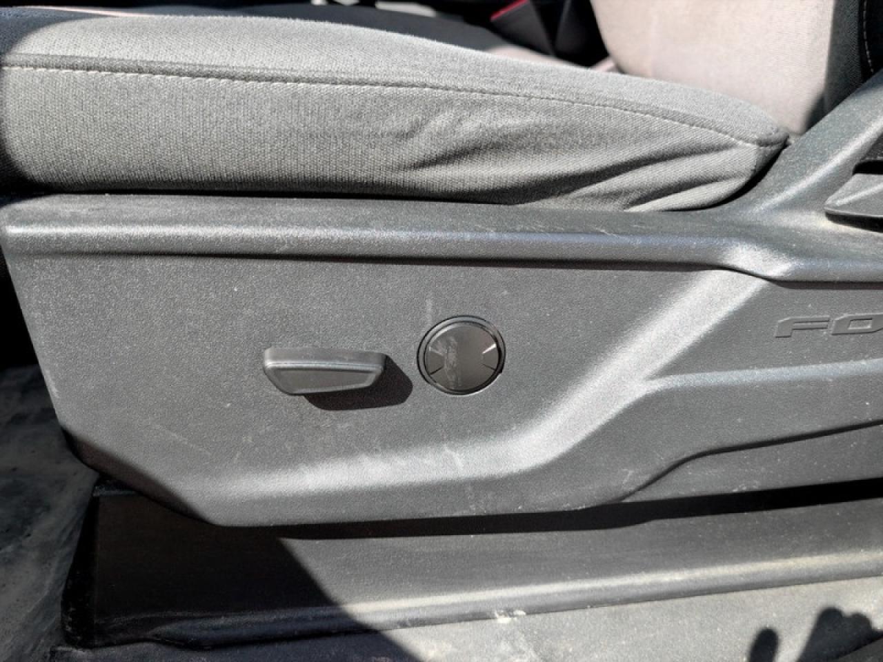 2022 Ford F-150 XLT Photo