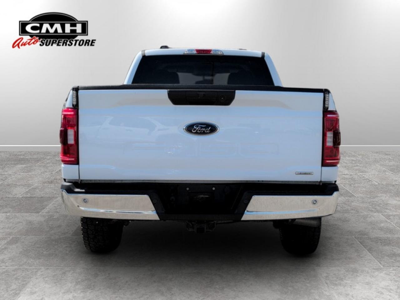 2022 Ford F-150 XLT  **FX4 PKG - TOW PKG - 3.5L V6** Photo