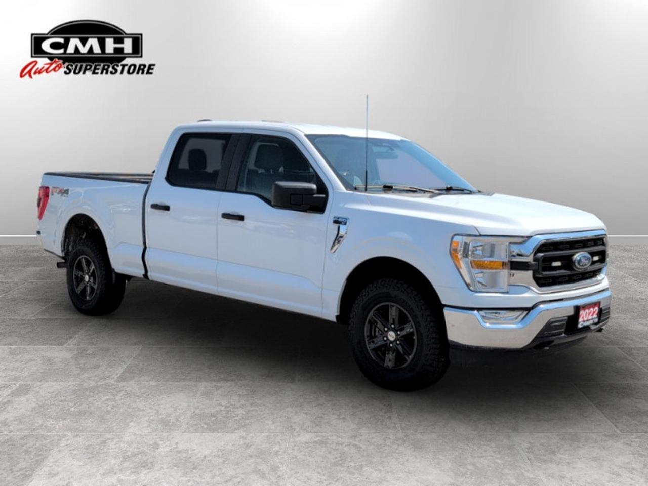 2022 Ford F-150 XLT  **FX4 PKG - TOW PKG - 3.5L V6** Photo