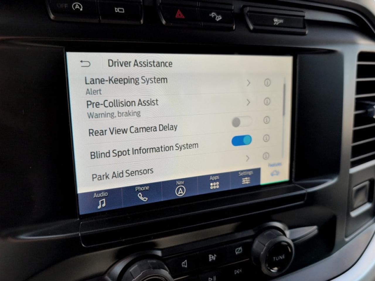 2022 Ford F-150 XLT  **FX4 PKG - TOW PKG - 3.5L V6** Photo