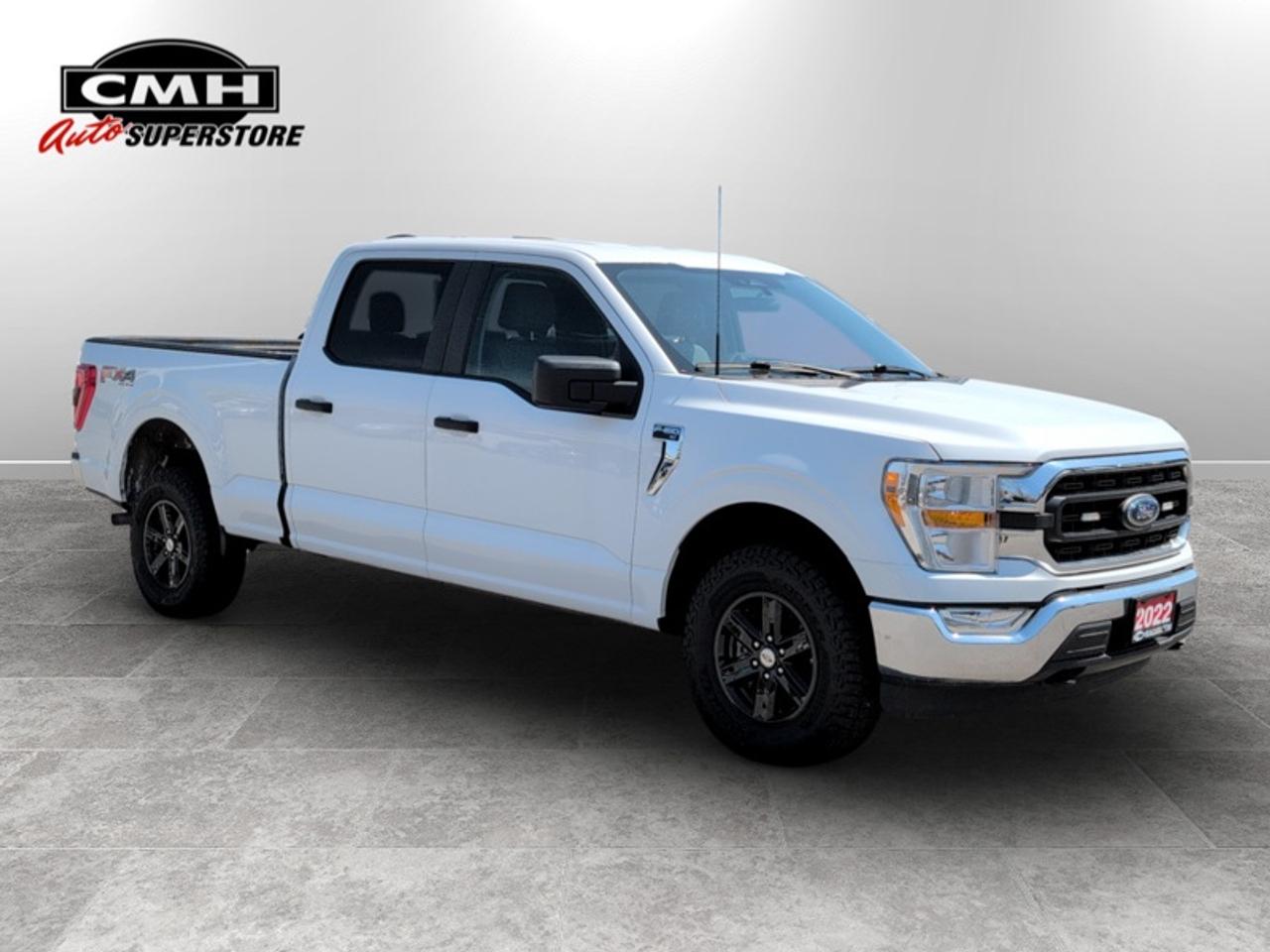 2022 Ford F-150 XLT  **FX4 PKG - TOW PKG - 3.5L V6** Photo