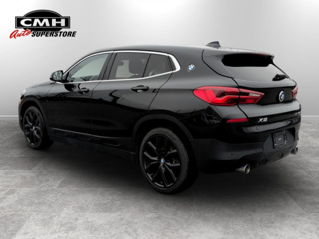 2020 BMW X2 xDrive28i  **VERY LOW KMS - VERY CLEAN** Photo