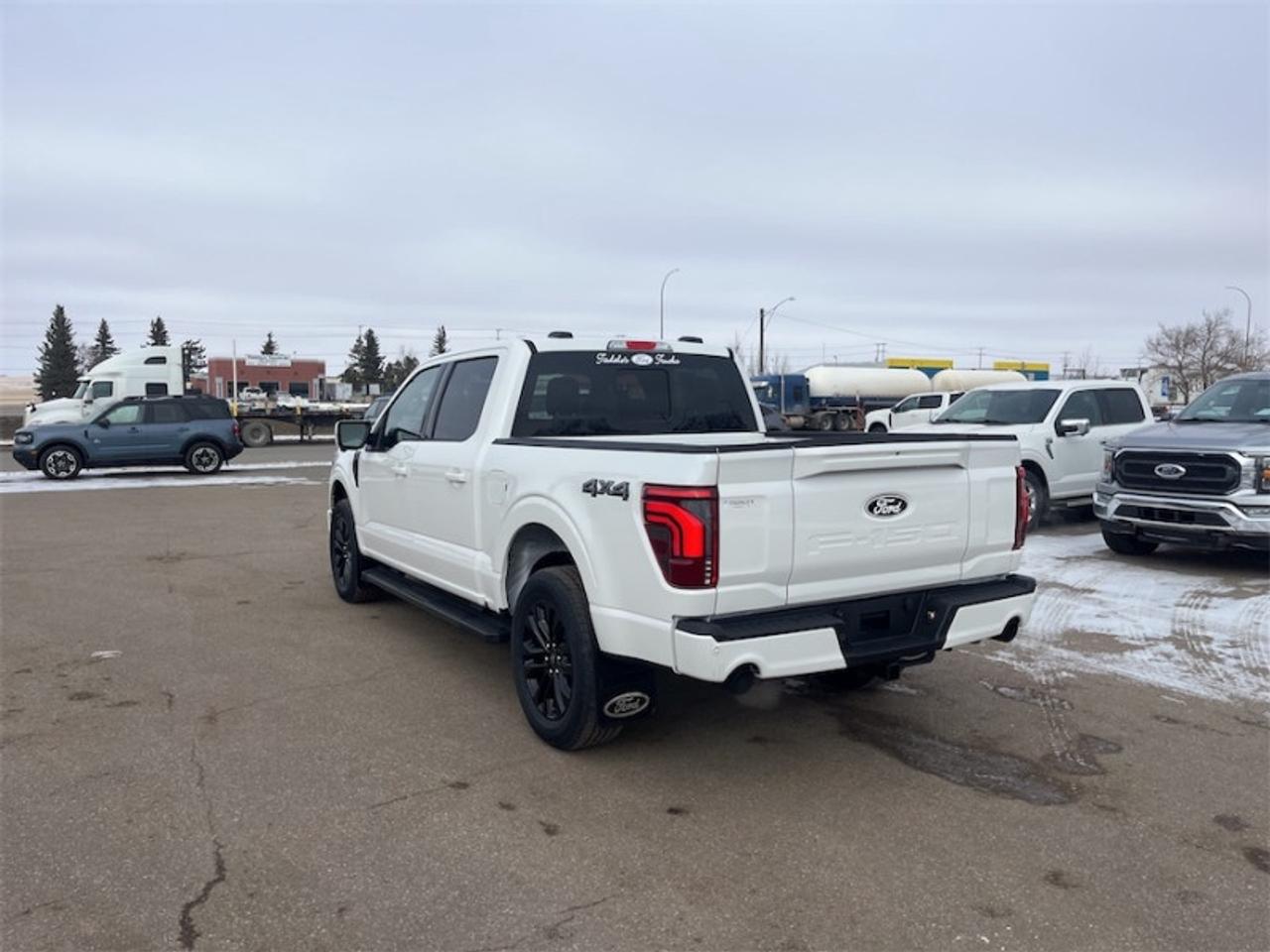 2026 Ford F-150 LARIAT  - Sunroof Photo5