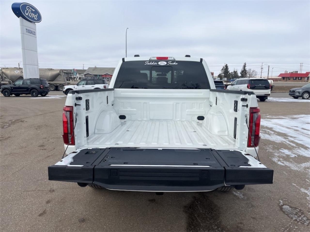 2026 Ford F-150 LARIAT  - Sunroof Photo5