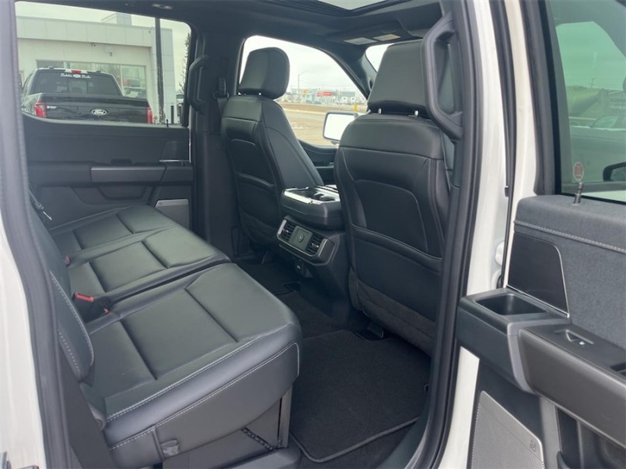 2026 Ford F-150 LARIAT  - Sunroof Photo5