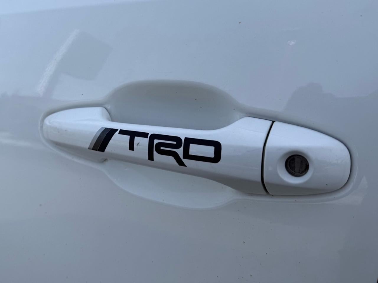 2022 Toyota Tacoma TRD Off Road  - Apple CarPlay - $143.53 /Wk Photo