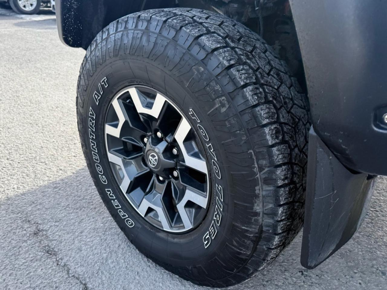 2022 Toyota Tacoma TRD Off Road  - Apple CarPlay - $143.53 /Wk Photo