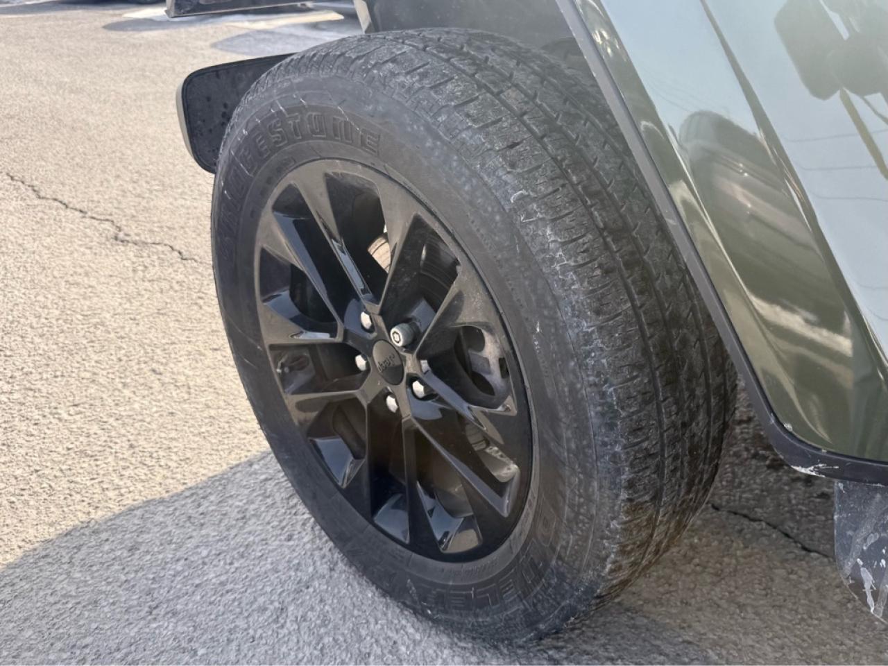 2022 Jeep Wrangler 4xe Unlimited Sahara  - SARGE GREEN - $132.78 /Wk Photo