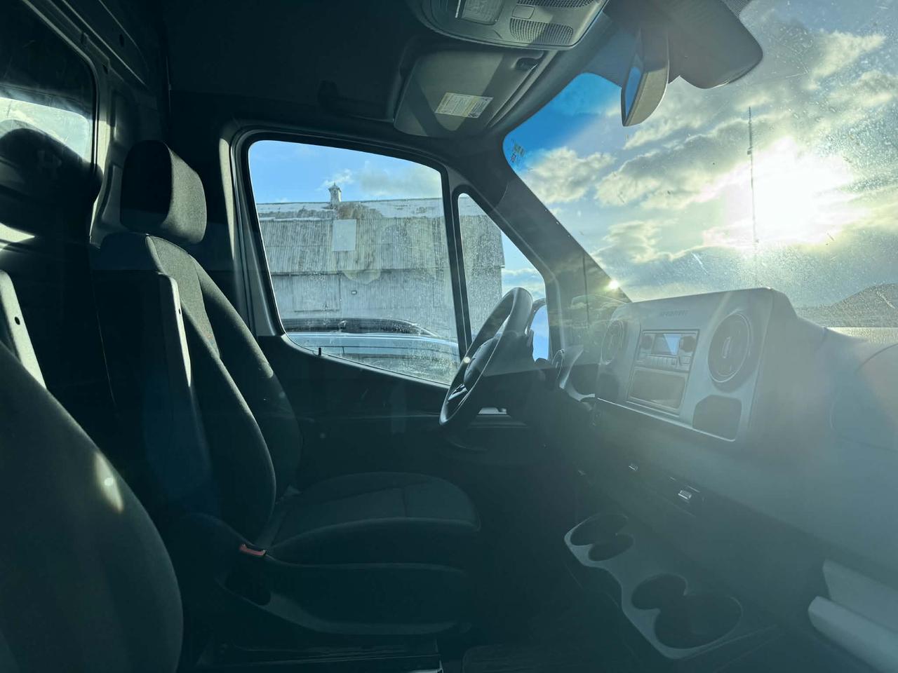 2019 Mercedes-Benz Sprinter Base Photo2
