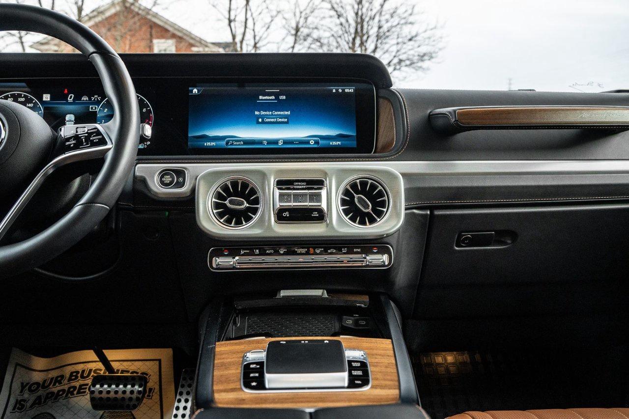 2025 Mercedes-Benz G-Class G 550 Photo