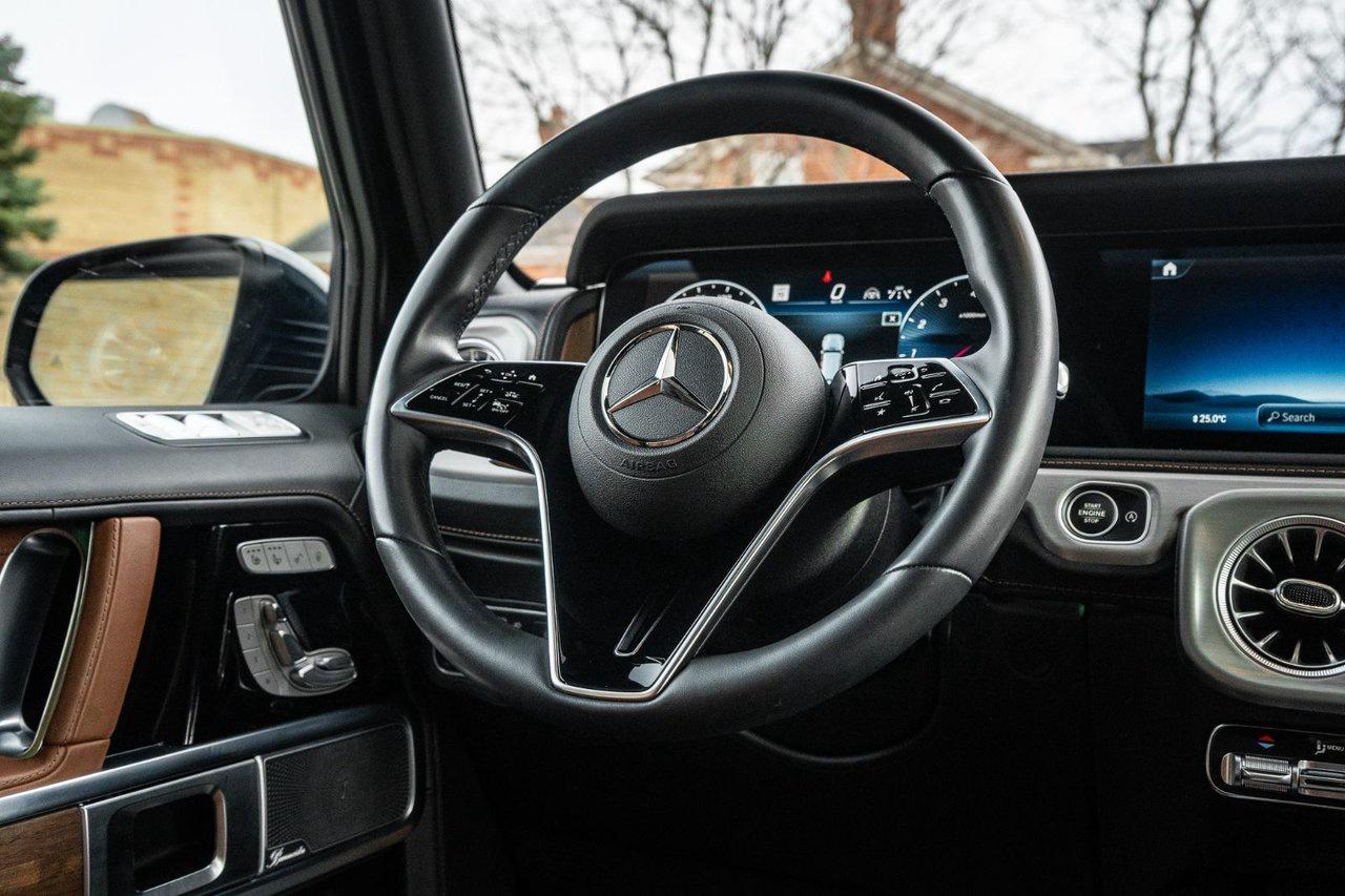 2025 Mercedes-Benz G-Class G 550 Photo