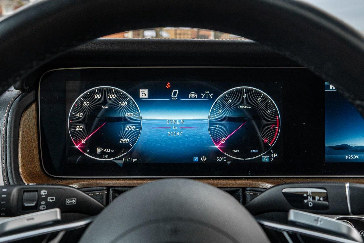 2025 Mercedes-Benz G-Class G 550 Photo