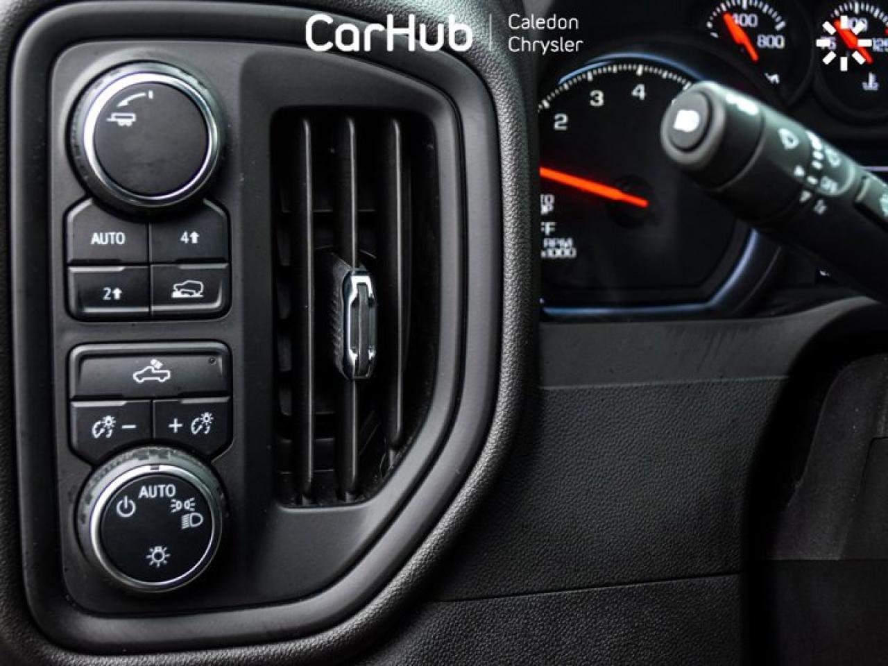 2024 Chevrolet Silverado 1500 Custom 4WD Crew Cab 147" 6 Passenger R-Start Alloy Photo