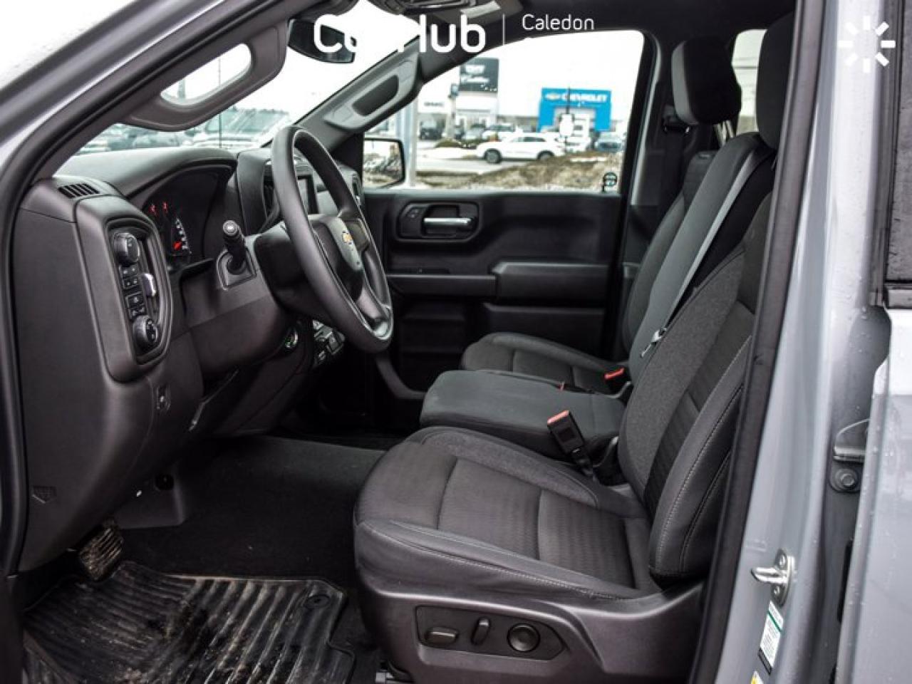 2024 Chevrolet Silverado 1500 Custom 4WD Crew Cab 147" 6 Passenger R-Start Alloy Photo