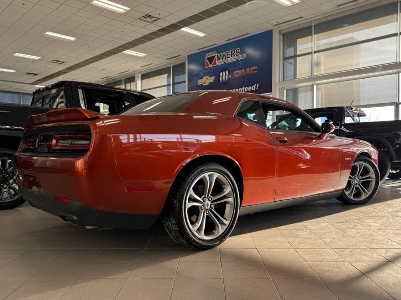 2020 Dodge Challenger R/T  - Low Mileage Photo4