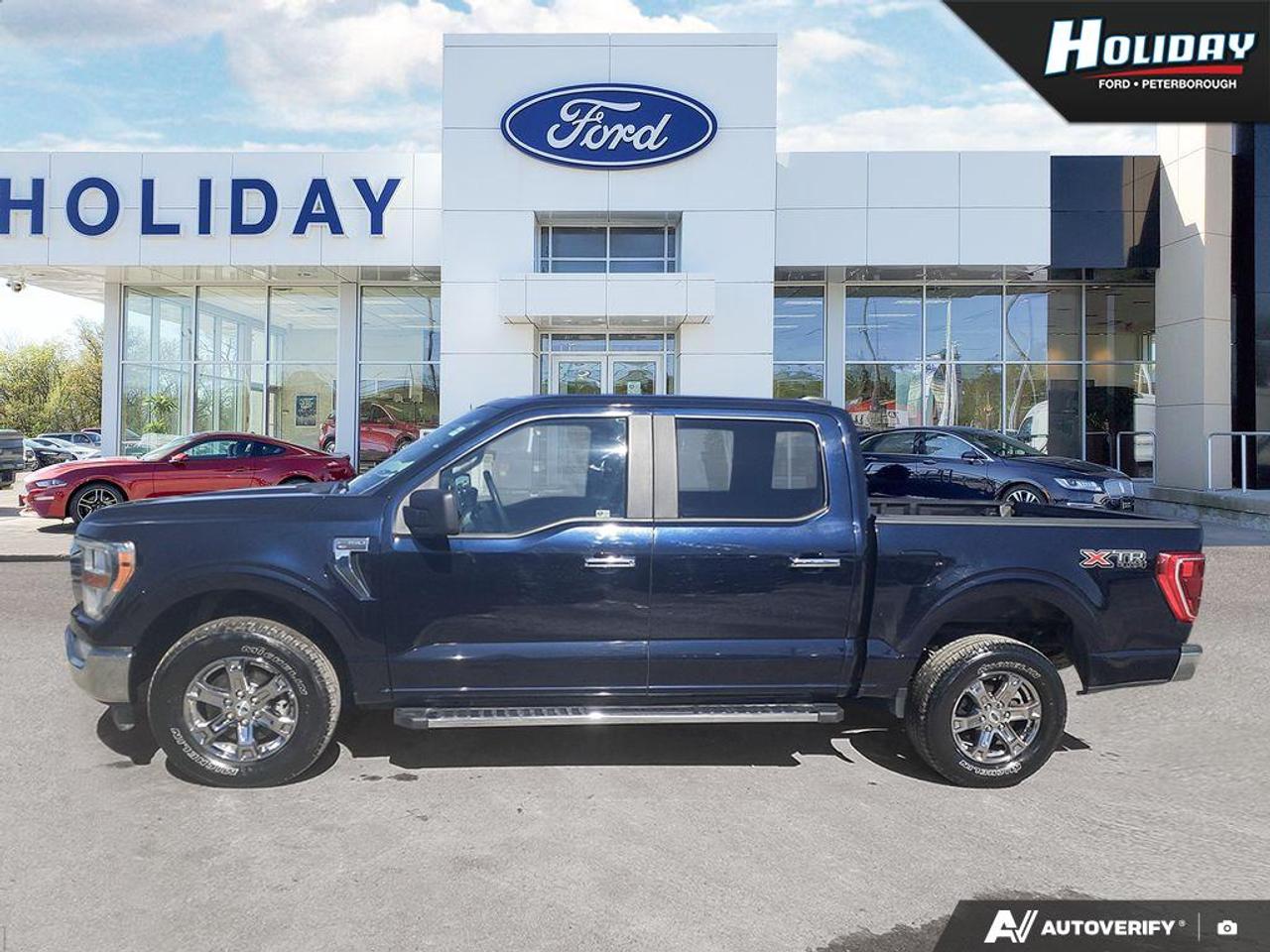2021 Ford F-150 XLT Photo2